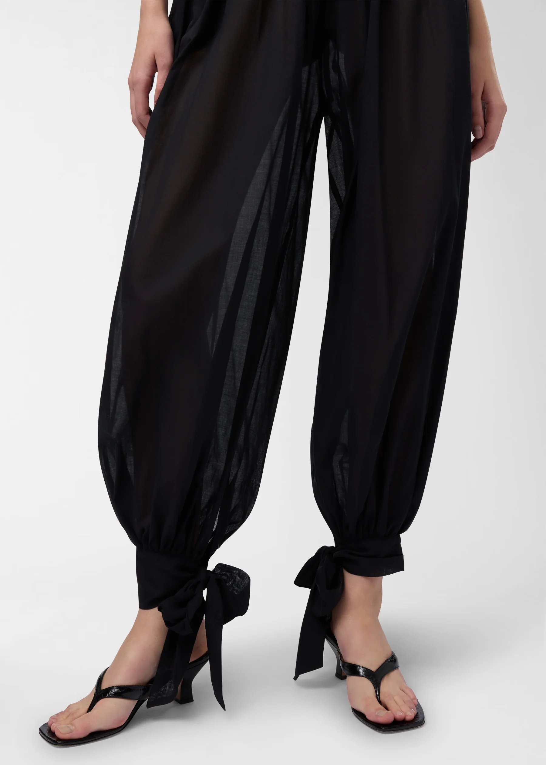Noor Jumpsuit - Image 3